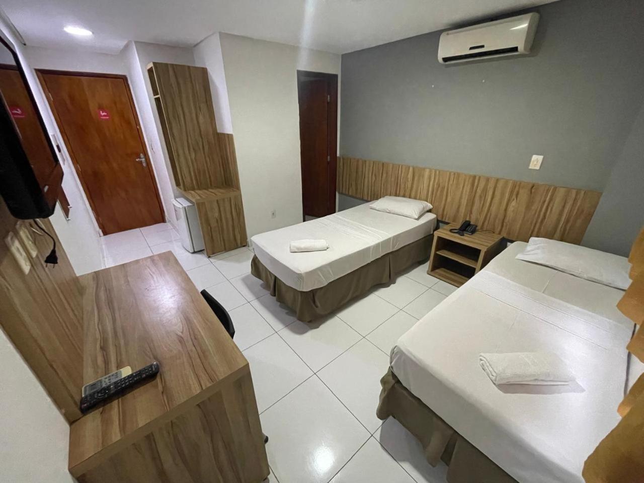 Oyo Serras De Goyaz Bueno, Hotel Goiânia