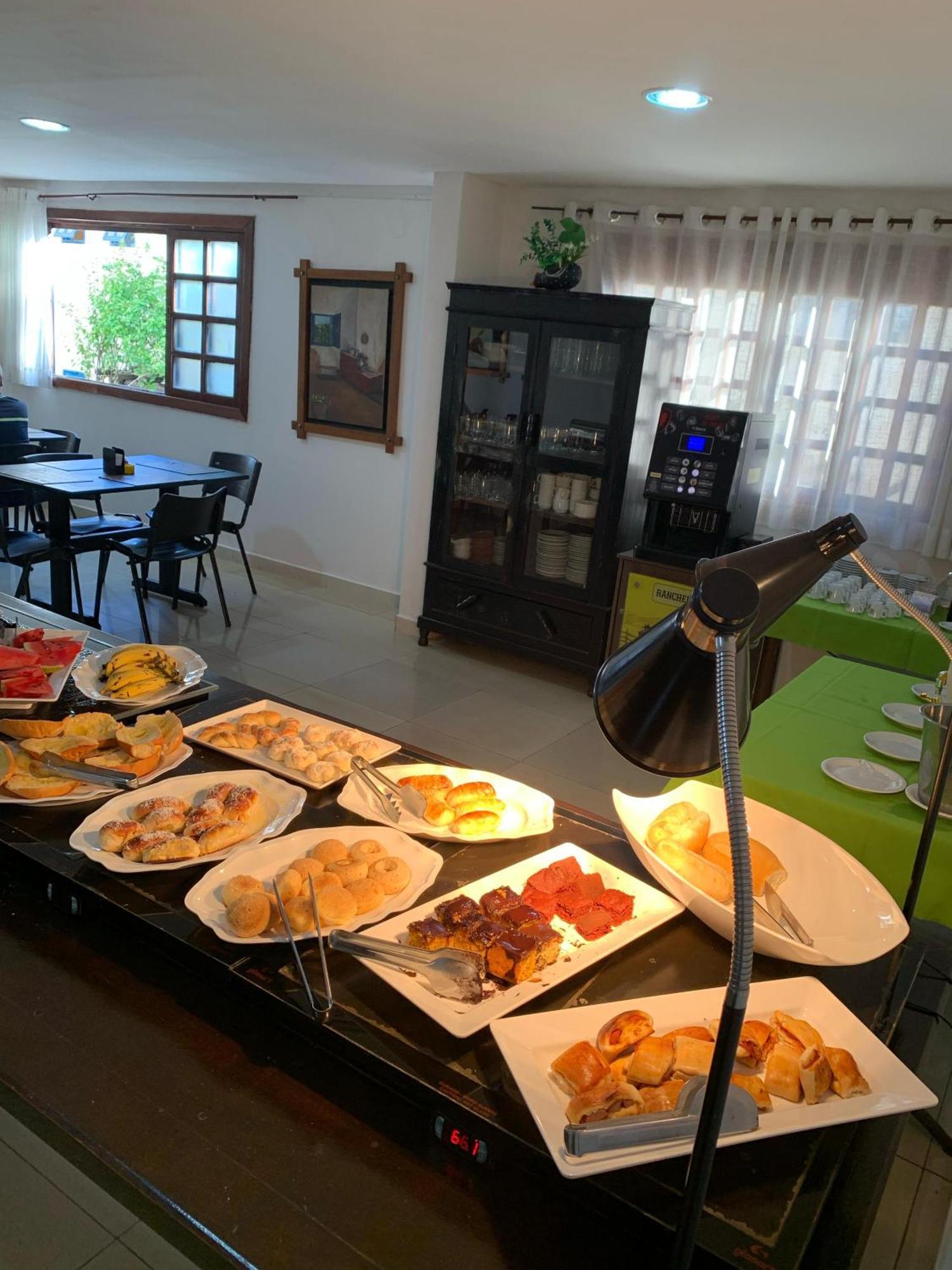 Oyo Serras De Goyaz Bueno, 3* Goiânia